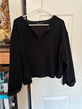 Urban Outfitters Black Cropped Knit Pullover